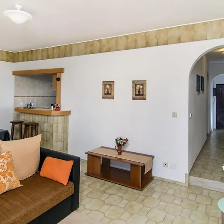 Lgs20t2, Confortavel T2 Em De Qualidade לאגוּ‏ש